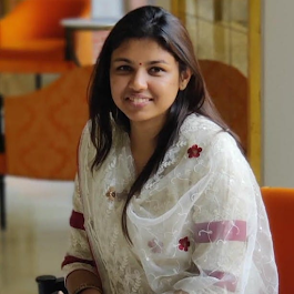  Nimisha Myer