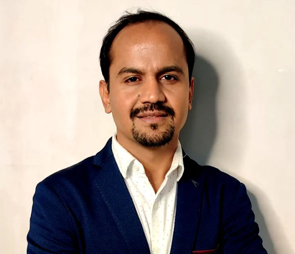 MANOJ KUMAR KHANDELWAL 