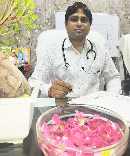 Umakant Sahai