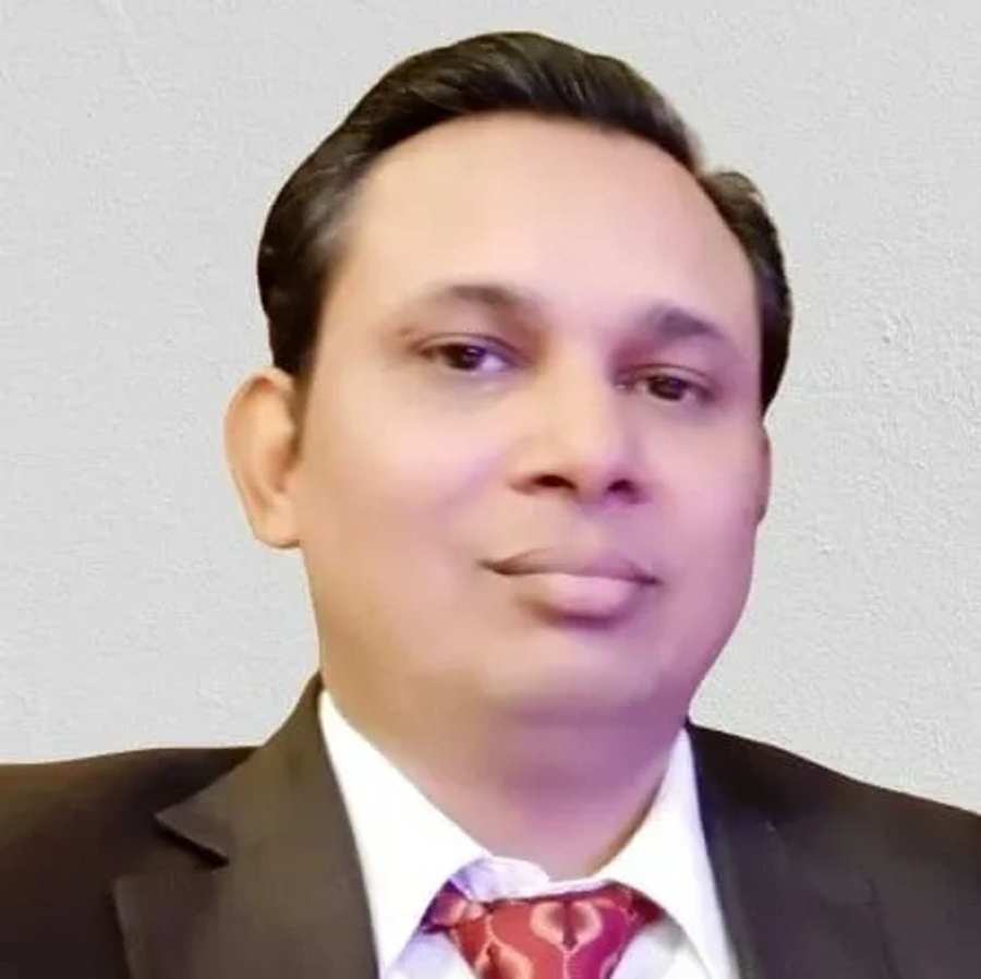  Durgesh Srivastava